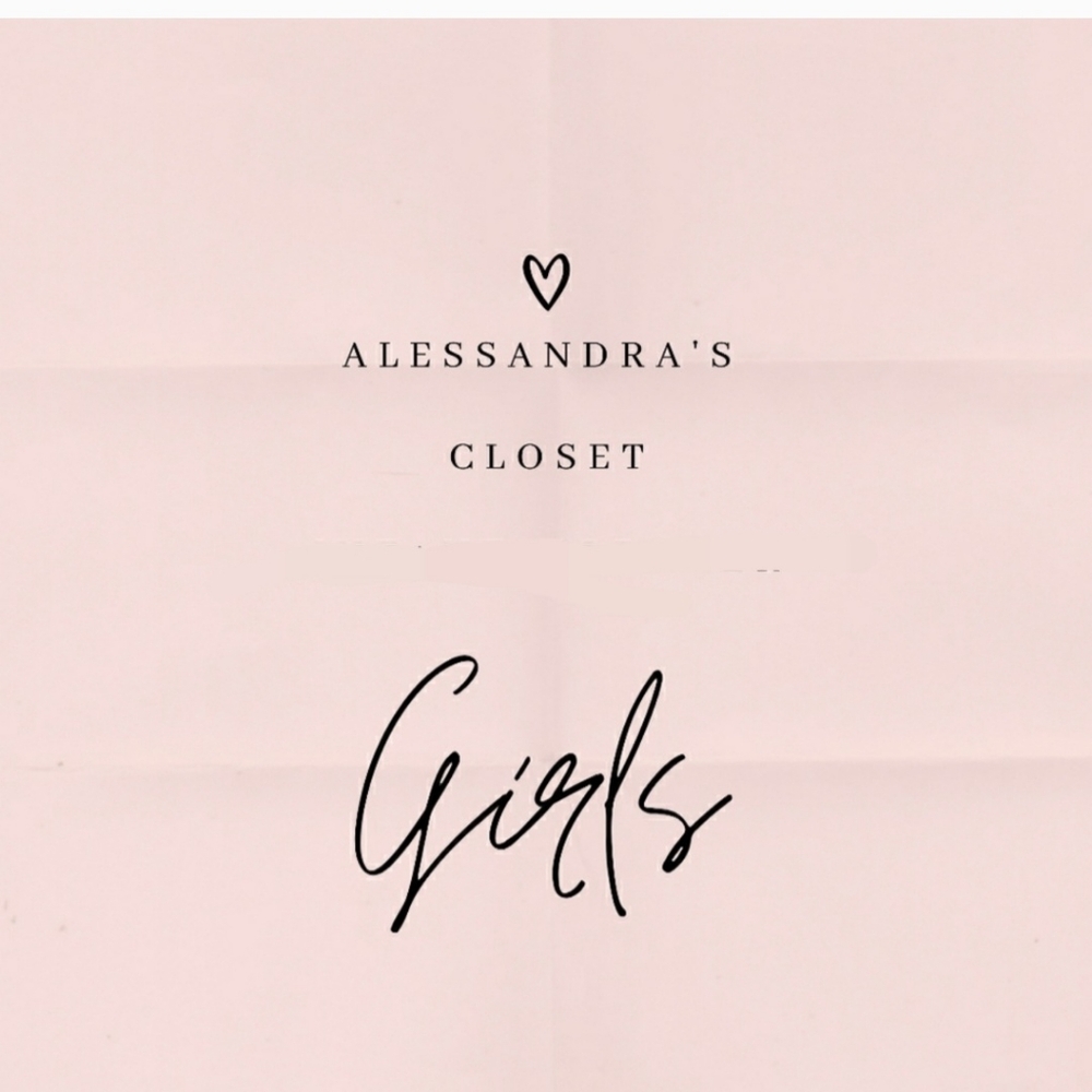 Girl's Clothing